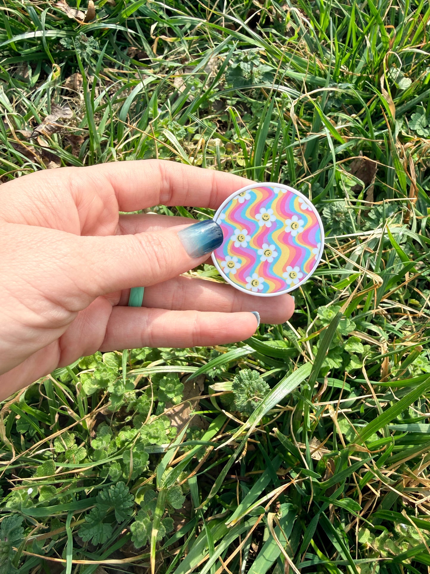 Phone Grip - Colorful Waves with Daisies