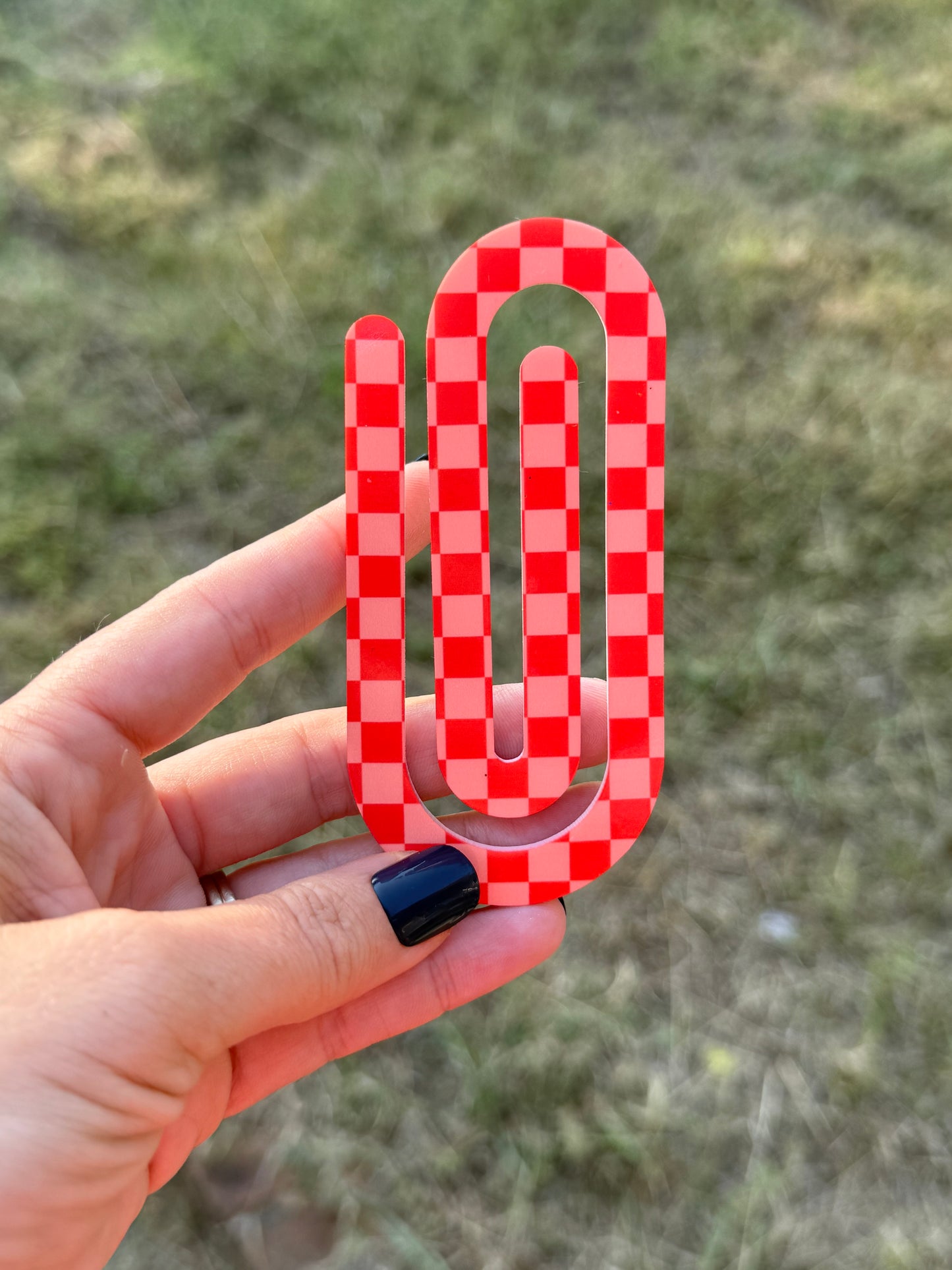 Oversized Paperclip - Orange/Red Checkered