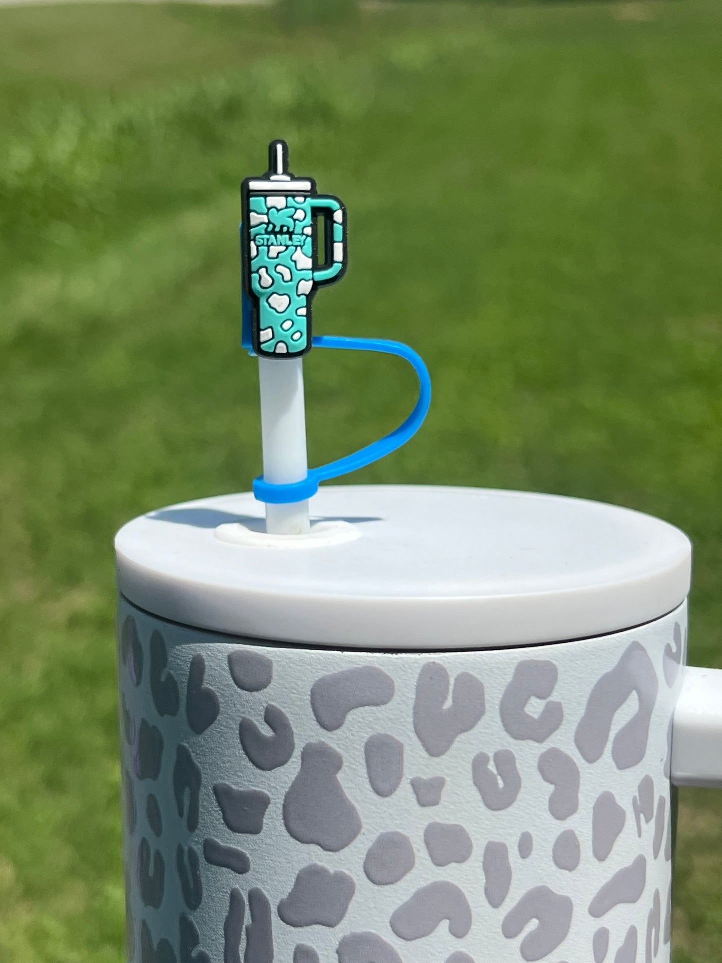 Straw Topper - Blue with White Cow