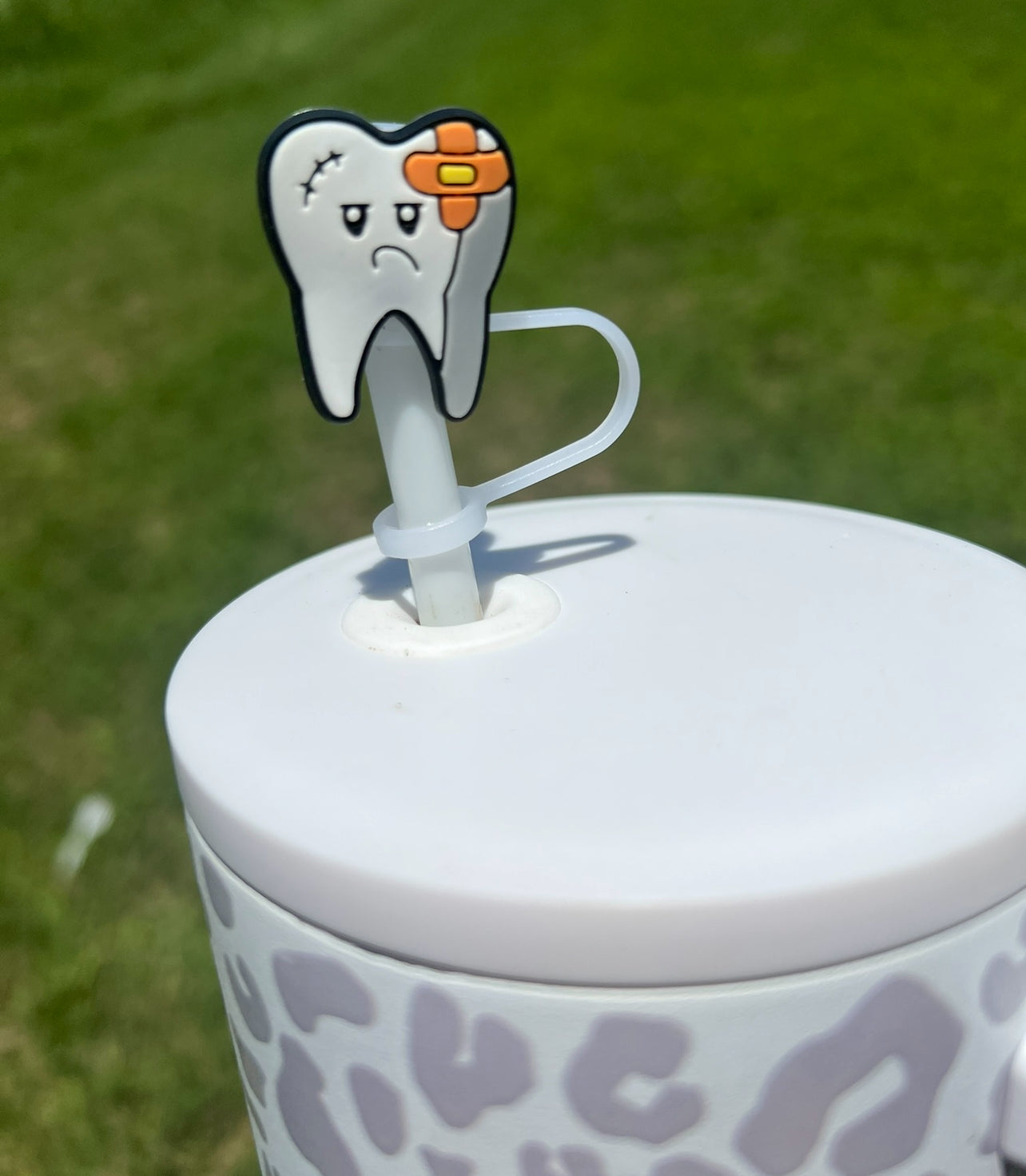 Straw Topper - Tooth (Dental)