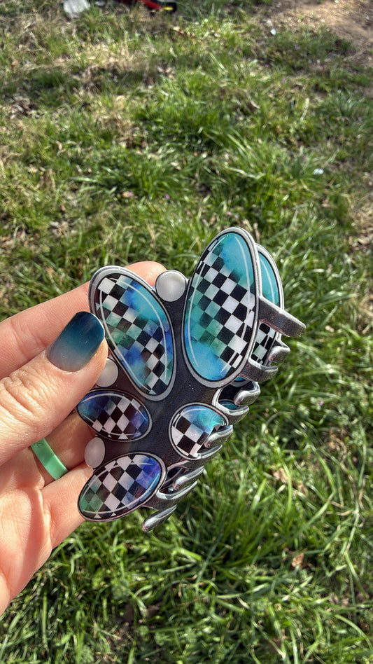 Checkered Stones Decorative Claw Clips