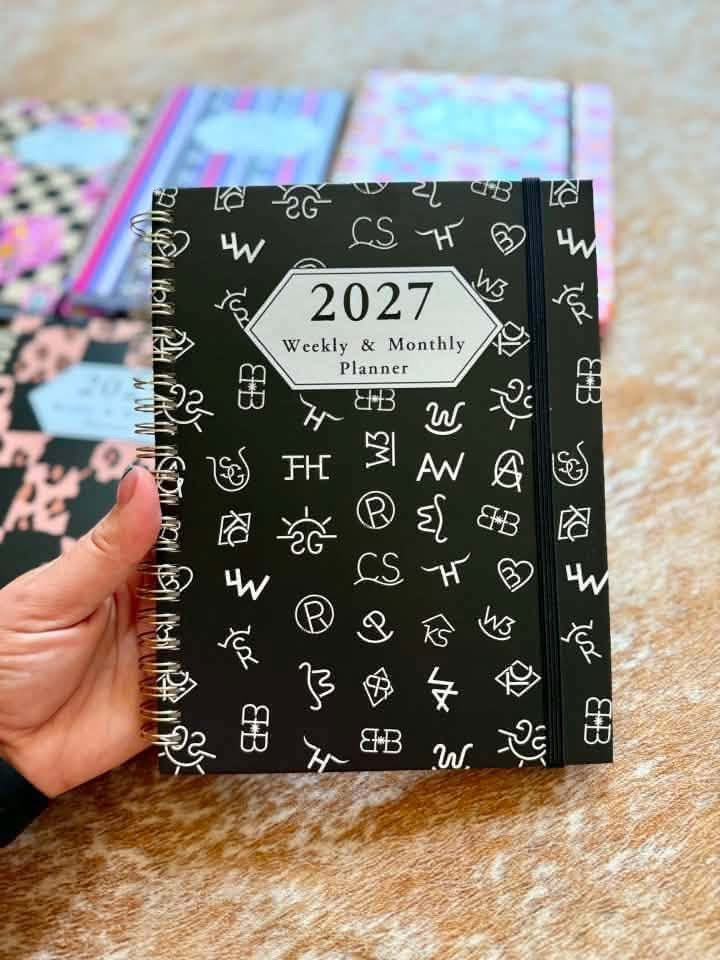The 2027 Weekly & Monthly Planner