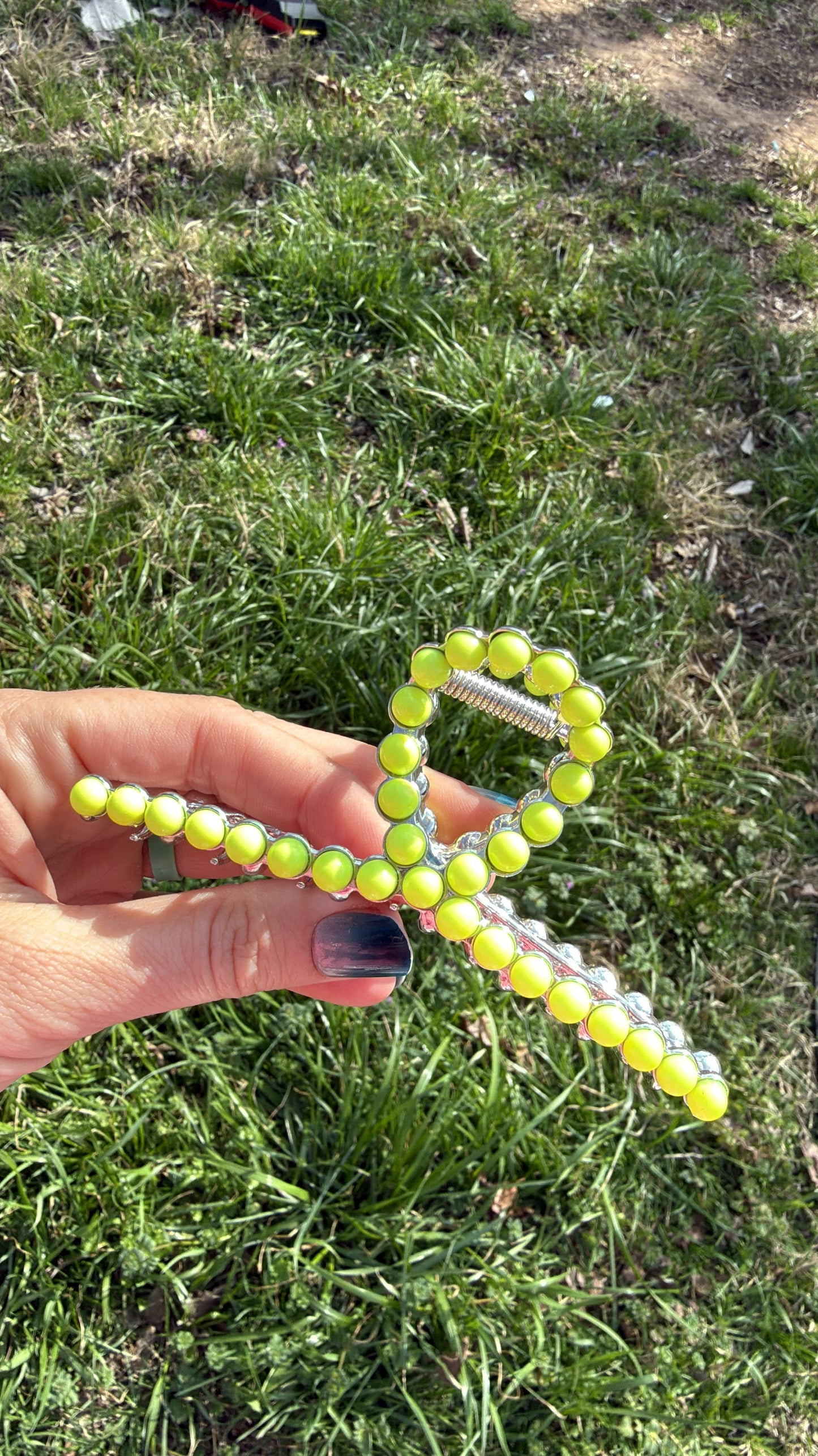 Yellow Metal Claw Clip