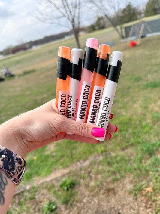 Room / Car Sprays - Mango Coco * colors come random *