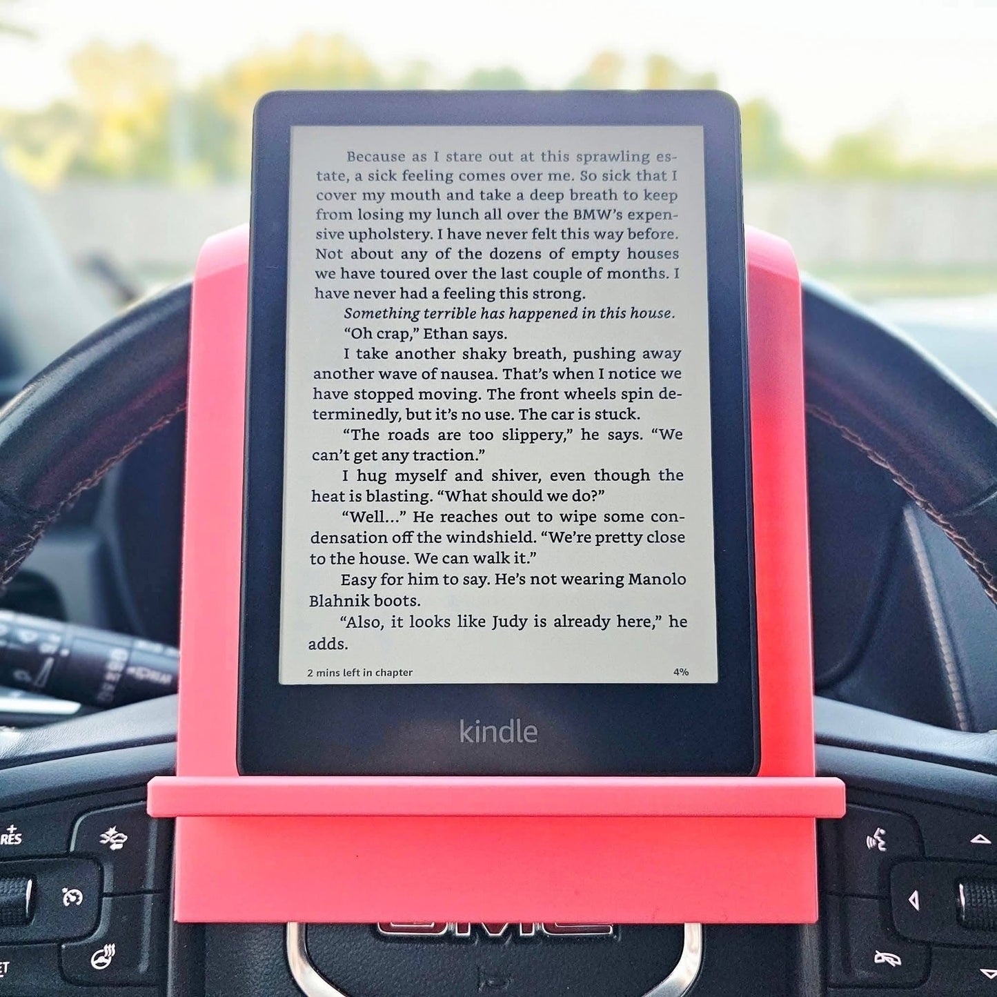 E-Reader Steering Wheel Holder