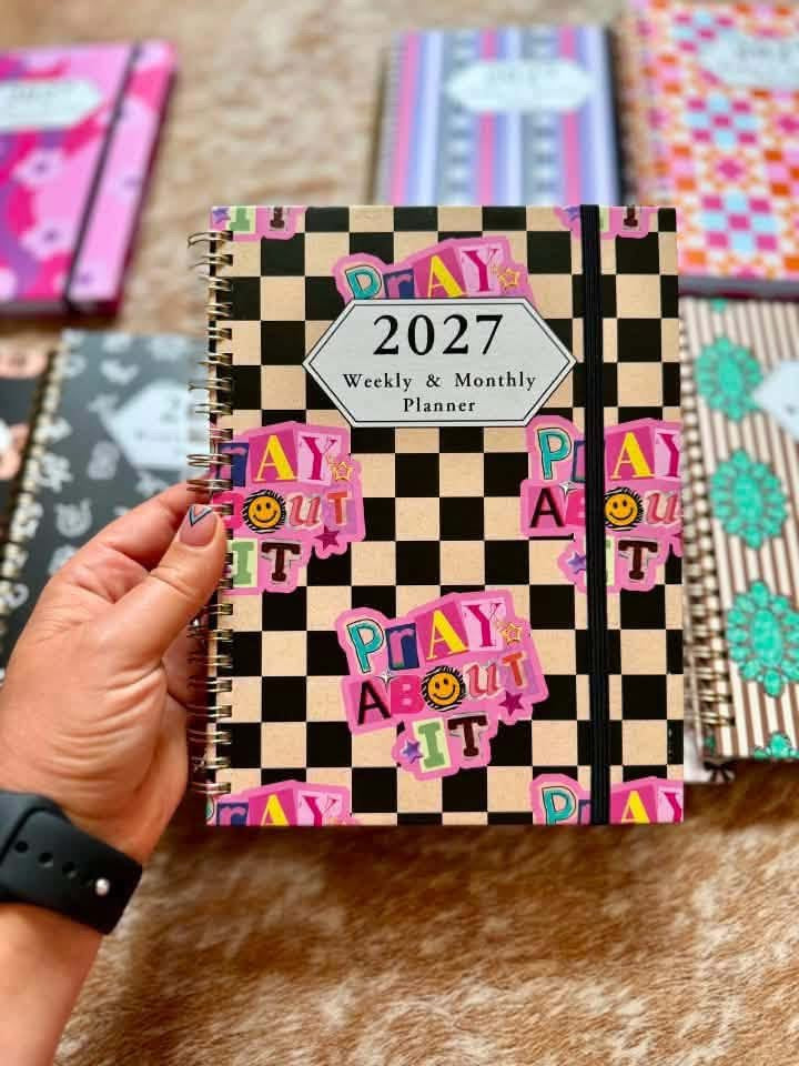 The 2027 Weekly & Monthly Planner
