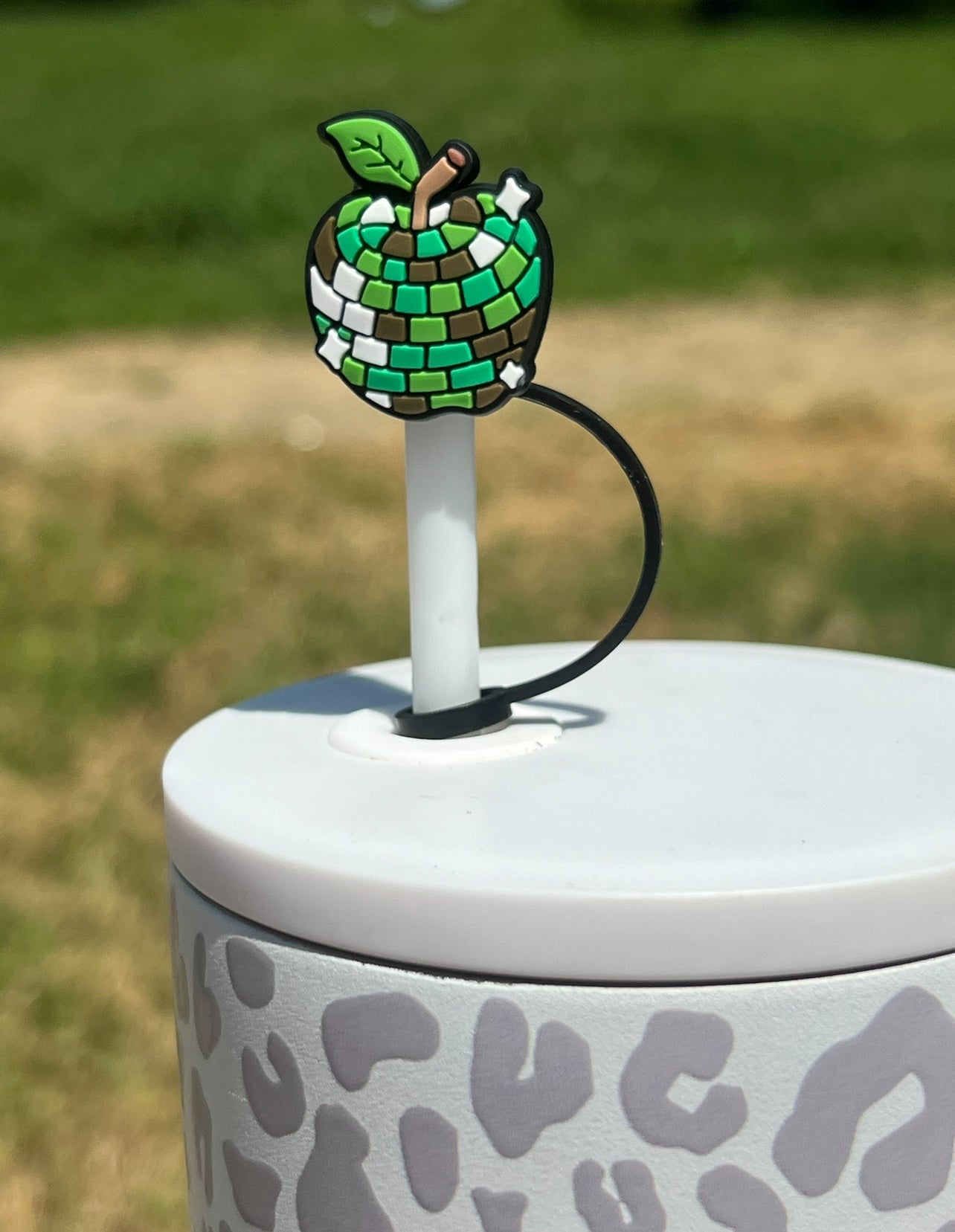 Straw Topper - Green Apple