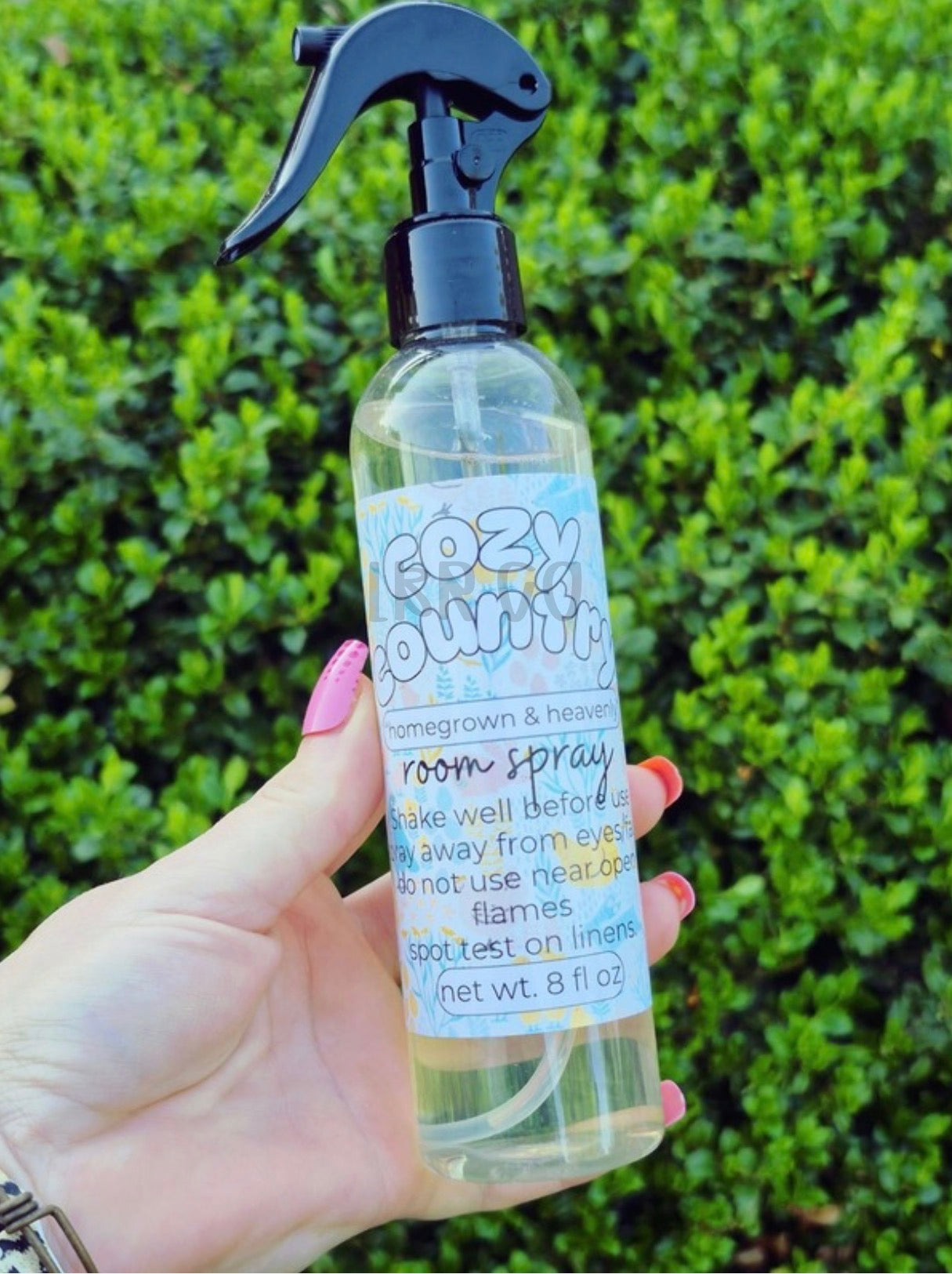 8oz Room Spray - Cozy Country