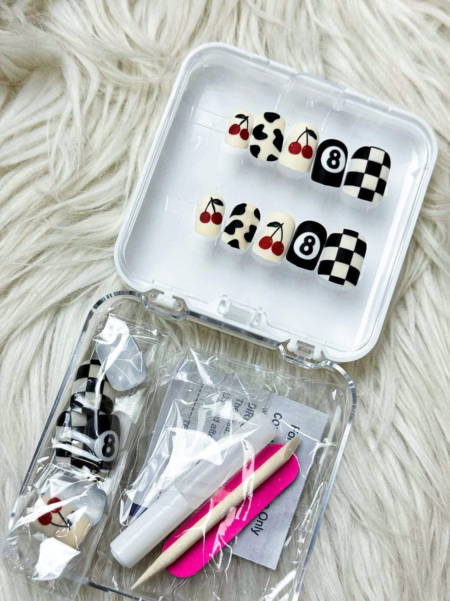 Custom Nails