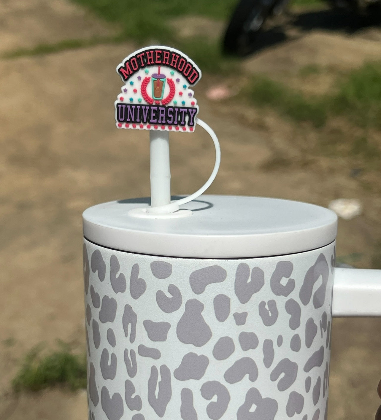 Straw Topper - Motherhood University