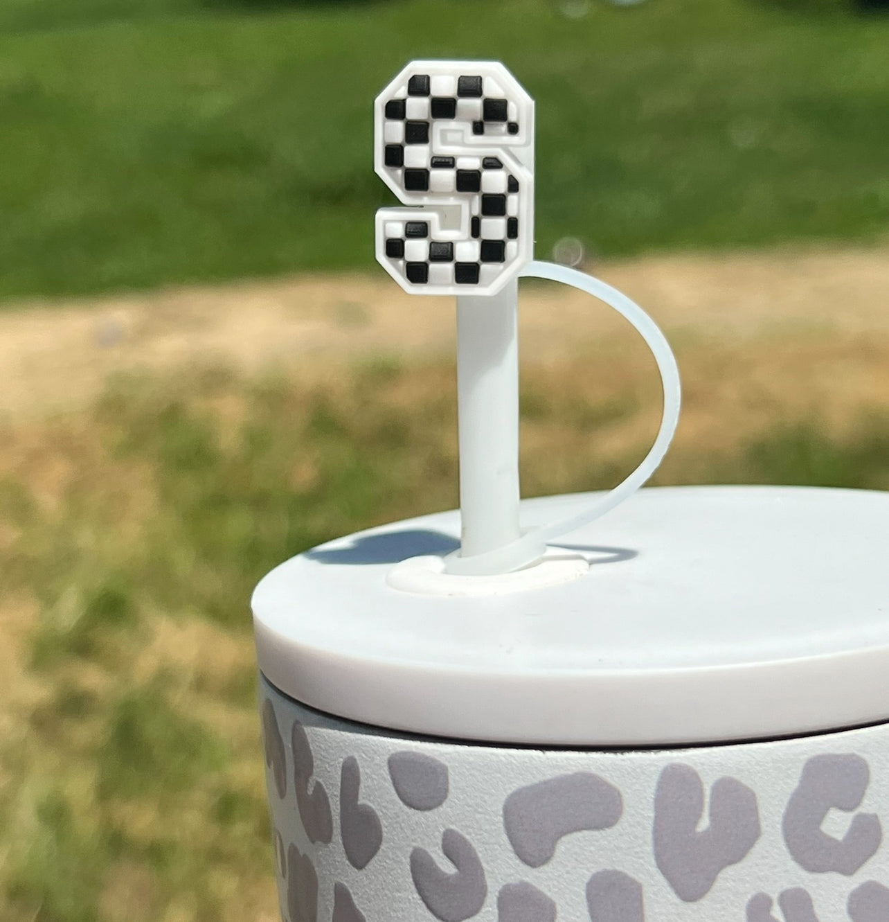 Straw Topper - Checkered S