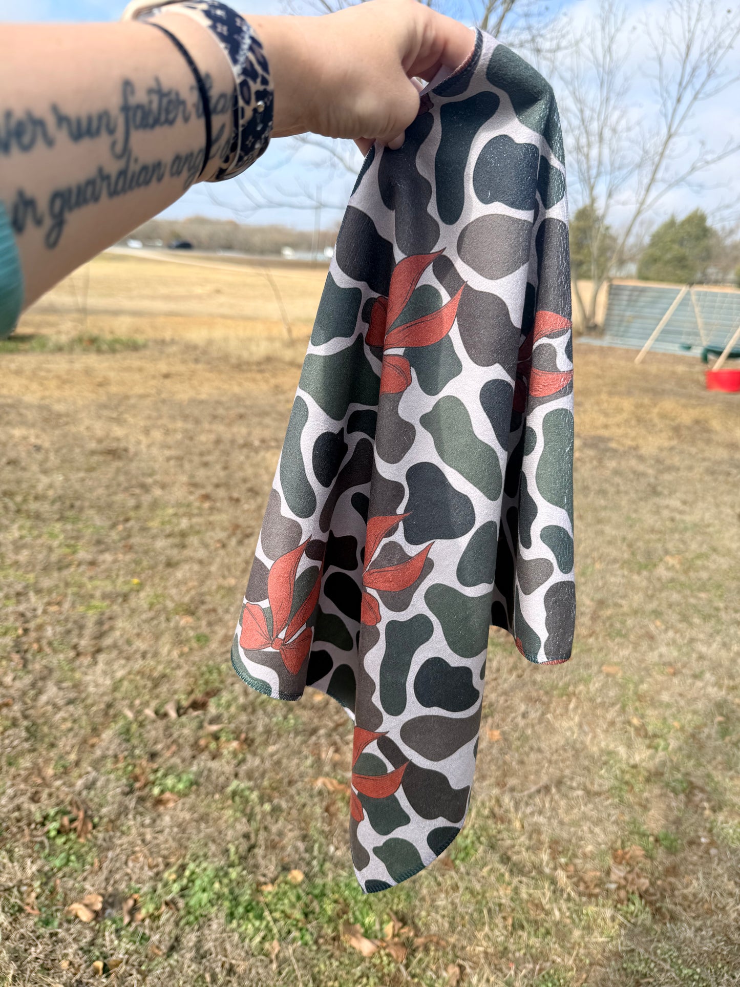 Dish Towel - Camo with Bows