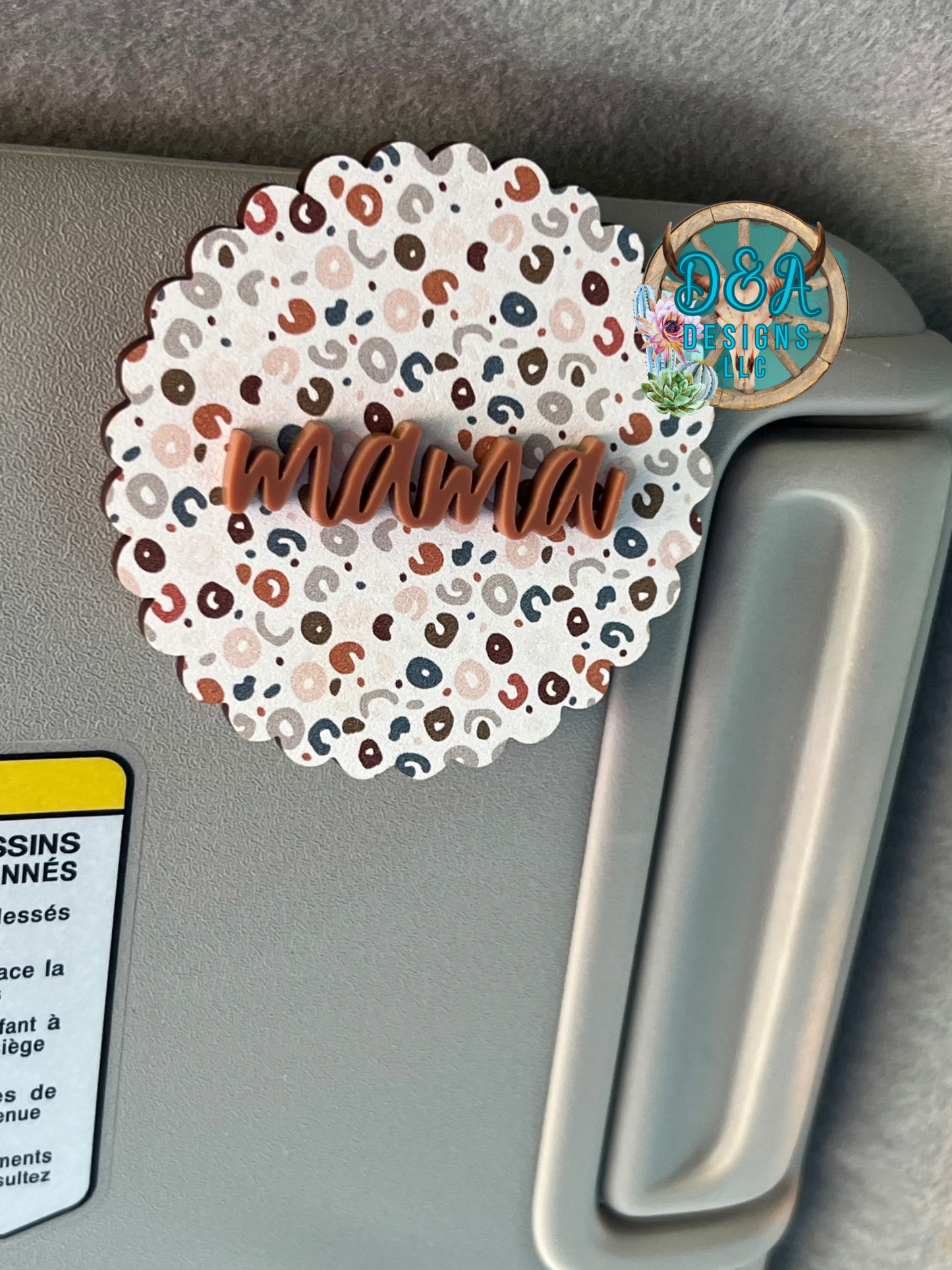 Mama with White with Leopard Sunvisor Clip