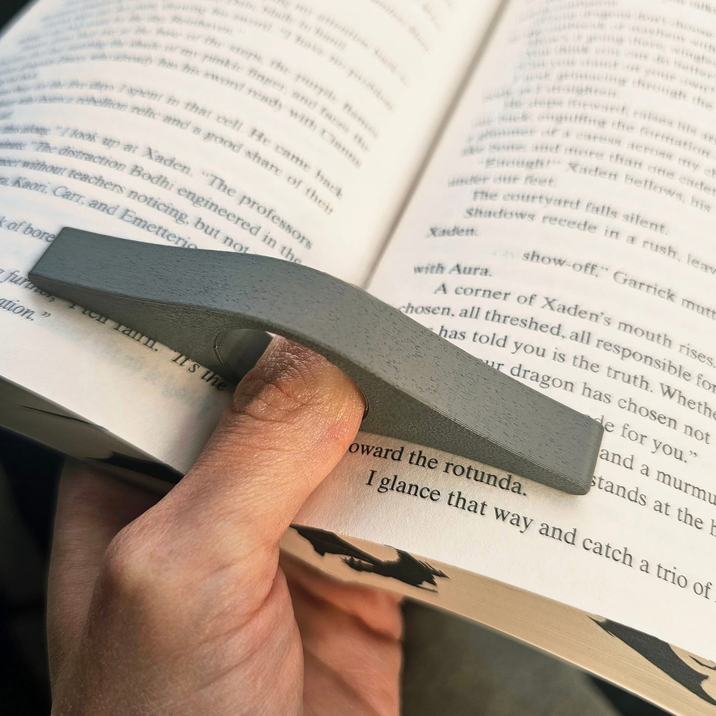 * PRE - ORDER * Thumb Page Book Holders